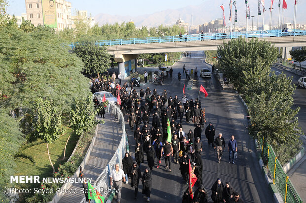 راهپیمایی جاماندگان اربعین در تهران