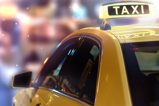 کارپینو اولین اجراکننده دستورالعمل فعالیت تاکسی‌های اینترنتی است