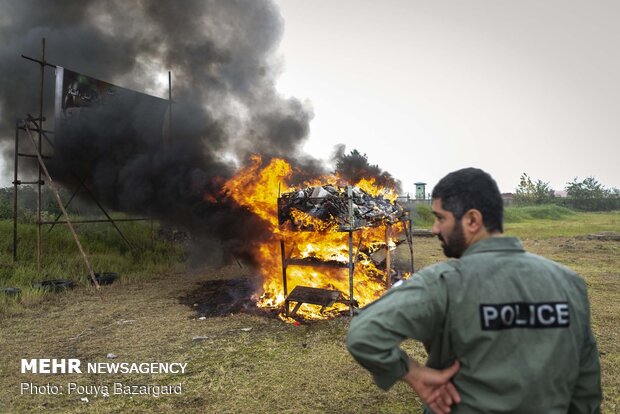 Over 1 ton of narcotic drugs destroyed in Gilan prov.