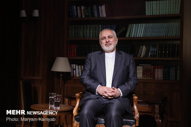 FM Zarif calls for 'collective' measure to push back US 'addiction' to sanctions