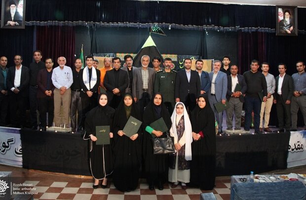 برترین‌های شب شعر استانی «از عرشیان نینوا» در بوشهر معرفی شدند