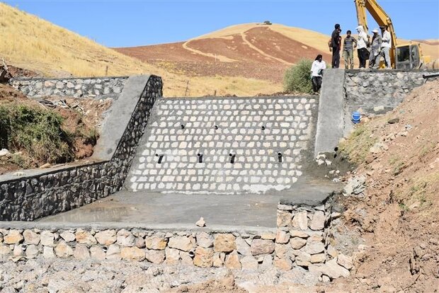 بهره‌برداری از ۱۹ طرح آبخیزداری در کرمانشاه تا پایان آبان‌ماه