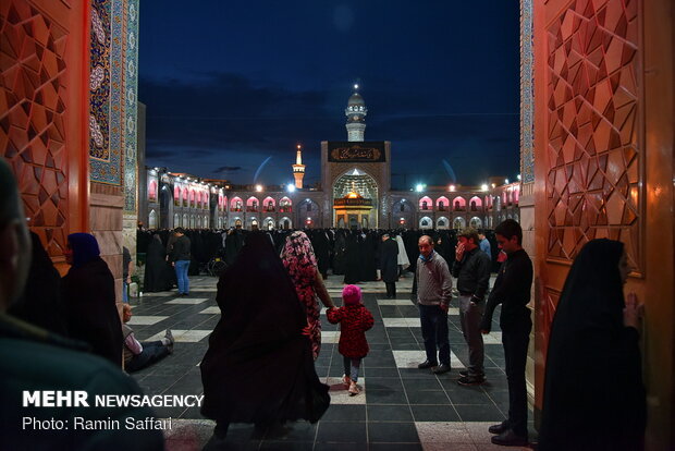 مراسم شام غریبان شهادت امام رضا(ع)