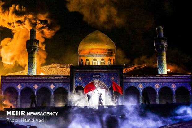 نمایش «تنهاتر از مسیح»