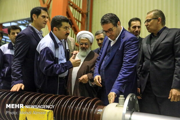 Industry min. visits Zanjan prov. to inaugurate projects 