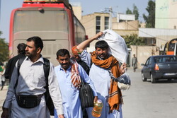 عراقی ویزا ہونے کی صورت میں پاکستانی زائرین ایران سے عراق جا سکتے ہیں، اربعین کمیٹی ایران