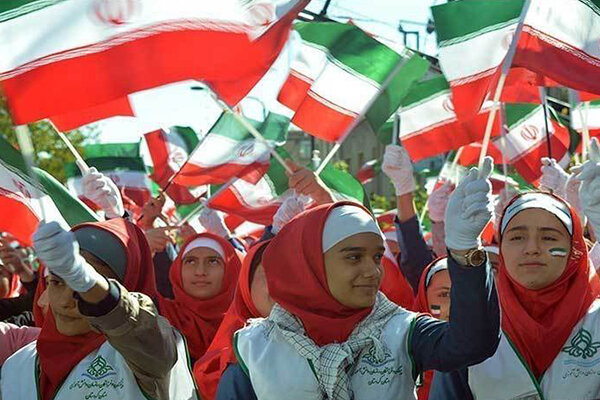 فردا زنگ استکبارستیزی در همه مدارس طنین‌انداز می‌شود