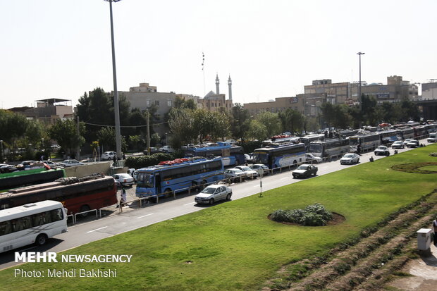 حضور زائران پاکستانی در قم