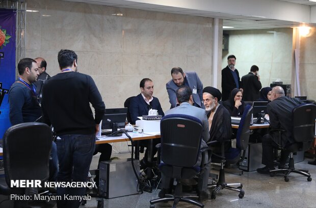 Second day of parliament candidates’ registration in Tehran