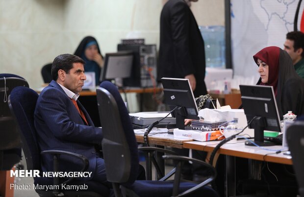 Second day of parliament candidates’ registration in Tehran