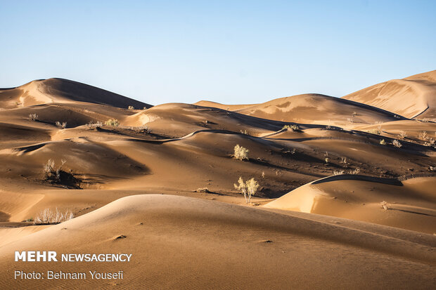 Meet the mysterious Iranian desert: Rig-e Jenn