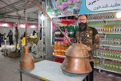 Regional crafts, arts, souvenirs and rituals on show in Yazd