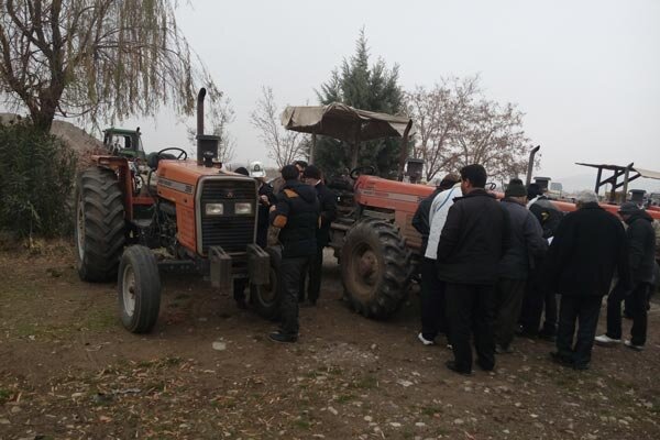 ۴۳۱۸ دستگاه ماشین آلات کشاورزی در قزوین پلاک گذاری شد 