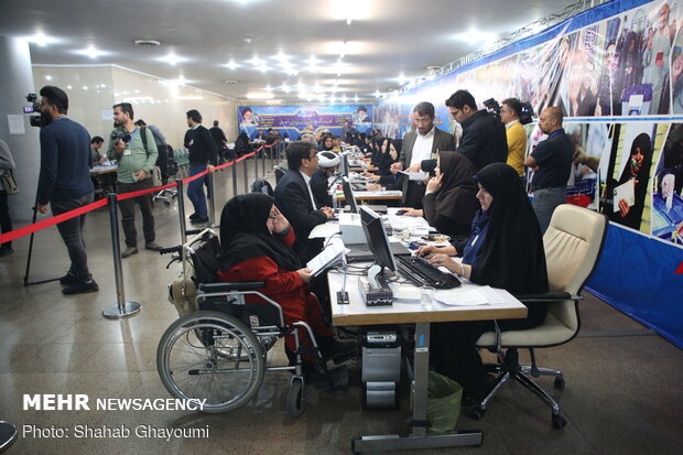 Last day of parliament candidates’ registration in Tehran
