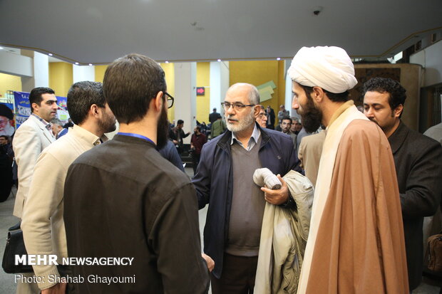 Last day of parliament candidates’ registration in Tehran
