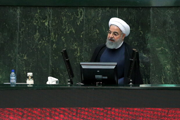 ایرانی پارلیمنٹ میں نئے سال کا بجٹ پیش/ بجٹ کا انحصار تیل پر کم