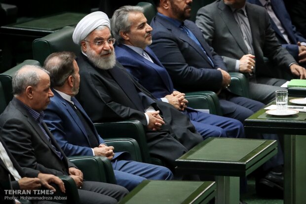 Rouhani submits budget bill to parliament