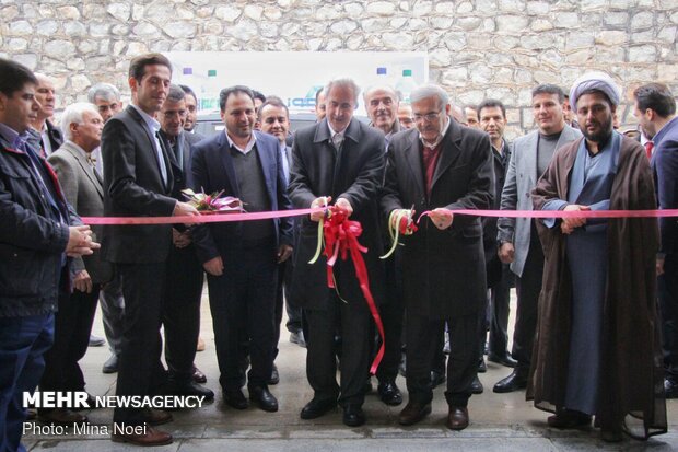 Inaugurating projects in Aras free trade zone