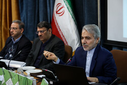 رئيس منظمة التخطيط والميزانية الايرانية في مؤتمر صحفي/صور