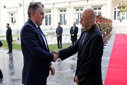 اشرف‌غنی با عضو شورای ریاست جمهوری بوسنی دیدار کرد