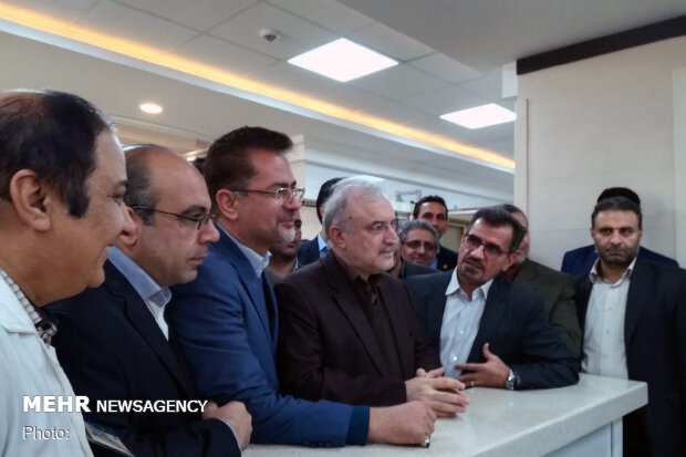 Health minister visits Shahroud to inaugurate project
