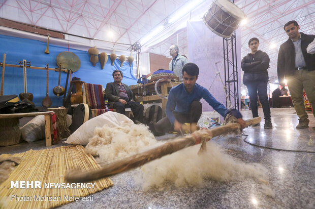 4th national handicraft expo wraps up in S. Khorasan 