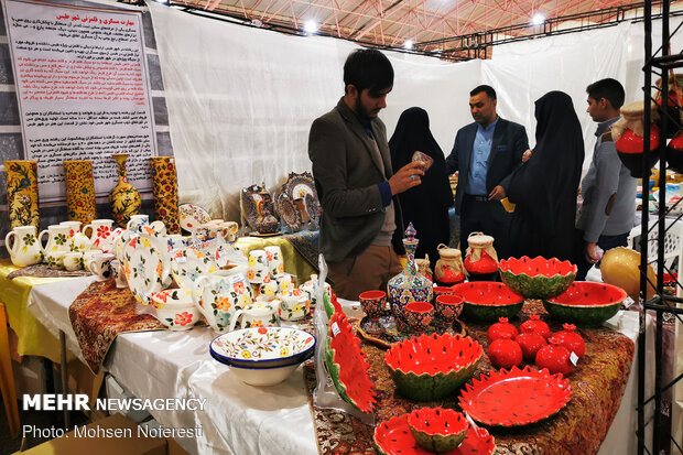 4th national handicraft expo wraps up in S. Khorasan 