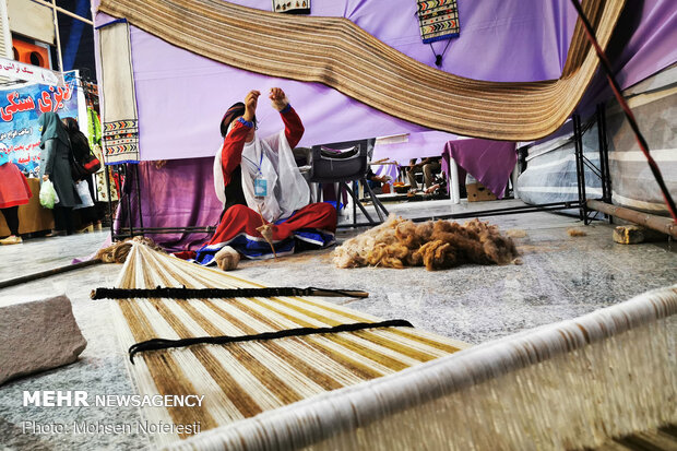 4th national handicraft expo wraps up in S. Khorasan 