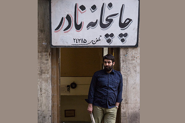 نیما رئیسی در نمایی از «شاه رگ» دهه ۶۰/ سه بازیگر جدید اضافه شدند نیما رئیسی در نمایی از «شاه رگ» دهه ۶۰/ سه بازیگر جدید اضافه شدند