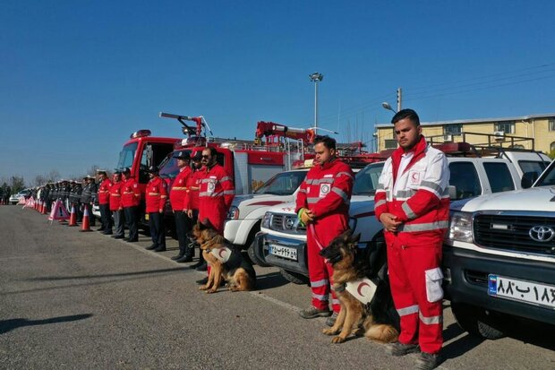 تیم‌های عملیاتی هلال احمر بافق در آماده‌باش پس از زلزله هستند