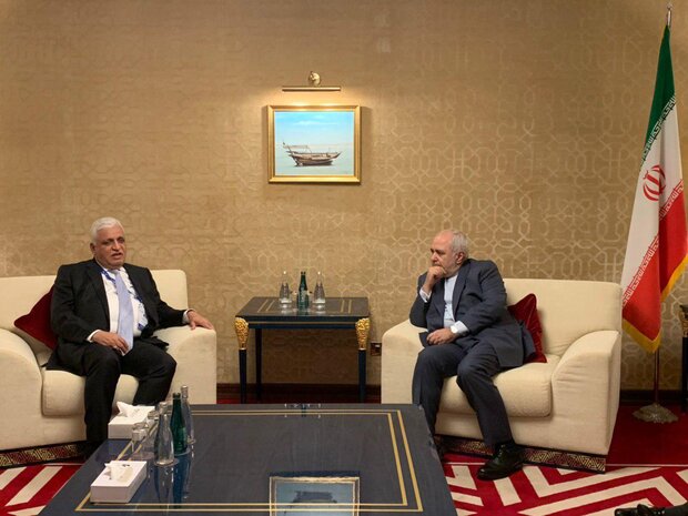 دوحہ میں عراقی قومی سلامتی کے مشیرکی جواد ظریف سے ملاقات
