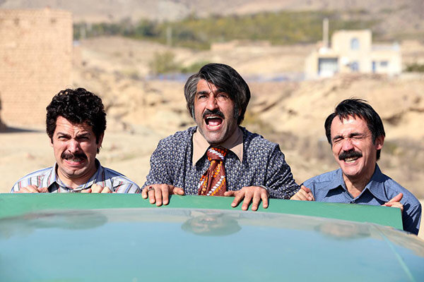 چرا تیتراژ «زیرخاکی» خواننده نداشت؟؛ یک موسیقی در اختیار آقا فریبرز!