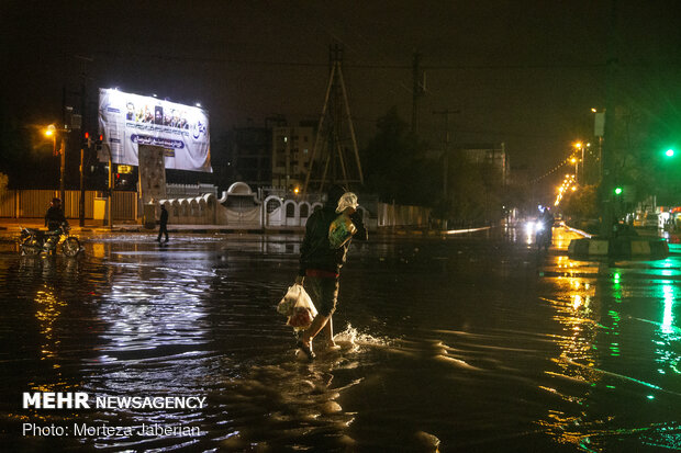 Vast torrential rainfall hit Ahvaz 