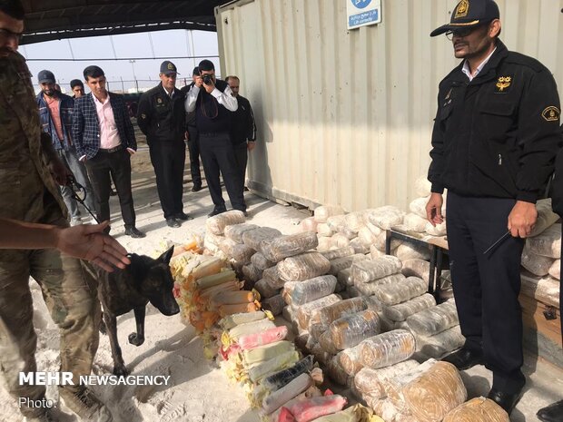 یک میلیون قرص روان گردان در بندر خرمشهر کشف شد 