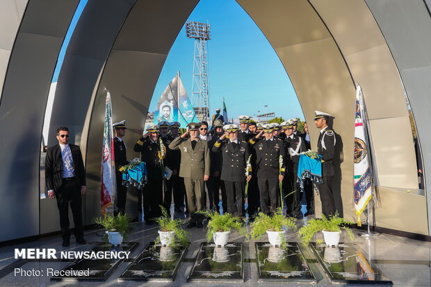 Defense minister’s visit to naval university in northern Iran