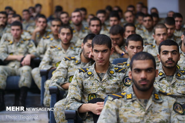 Defense minister’s visit to naval university in northern Iran