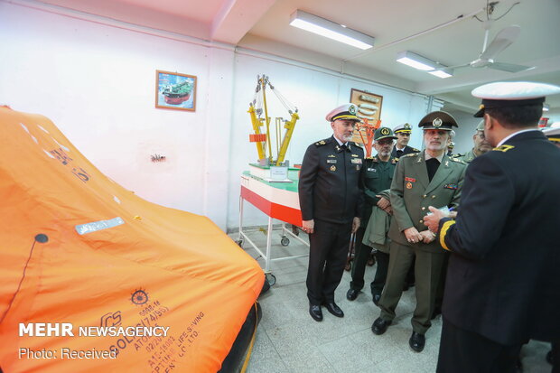 Defense minister’s visit to naval university in northern Iran