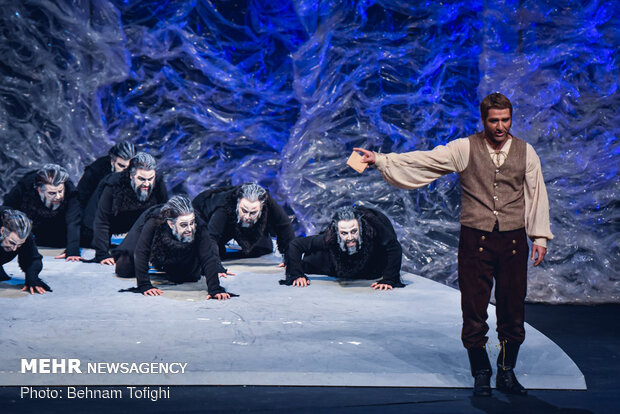 'Frankenstein' on stage in Tehran