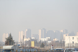 هوای تهران برای گروه‌های حساس مناسب نیست