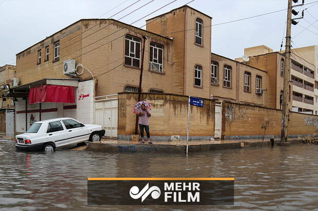 آبگرفتگی در اهواز همچنان ادامه دارد