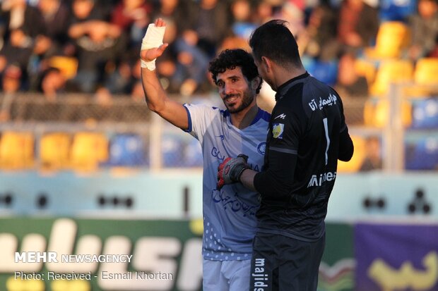 دیدار تیم های فوتبال گل گهر سیرجان و ماشین سازی تبریز