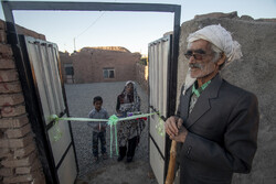 صوبہ خراسان جنوبی میں پسماندہ افراد کے لئے 2000 گھروں کا افتتاح