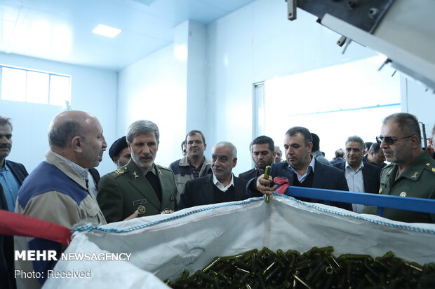 Iran defense minister visits Etka Org. in Varamin