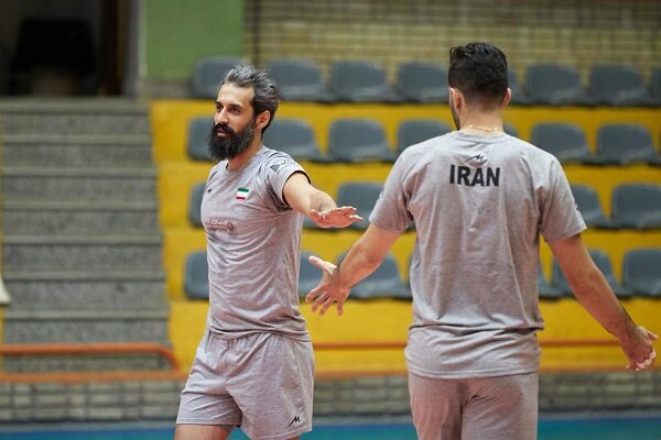 معروف شناسنامه والیبال ایران است/ موافق حضور مربی خارجی هستم