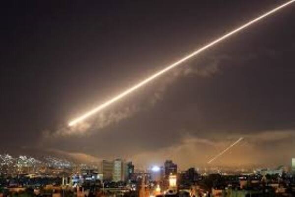 اخبار تأیید نشده از حمله موشکی به پادگان التاجی در شمال بغداد