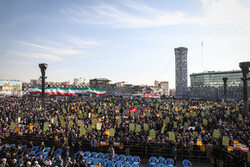 مراسم ۹ دی در میدان امام حسین (ع) تهران برگزار شد