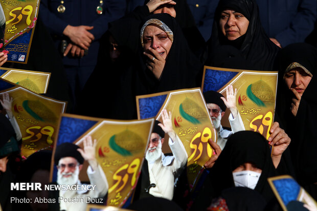 مراسم ملحمة "9 دي" الشعبية في مدينة "اصفهان"
