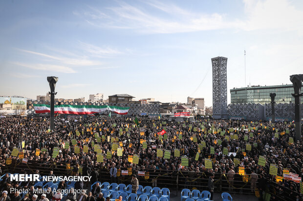 مراسم ۹ دی در میدان امام حسین (ع) تهران برگزار شد