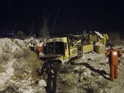 At least 9 dead in bus crash near Zanjan