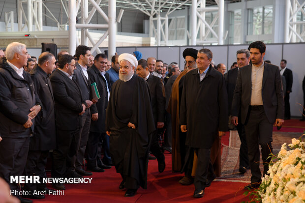 افتتاح متروی شهر جدید هشتگرد توسط حسن روحانی رئیس جمهور